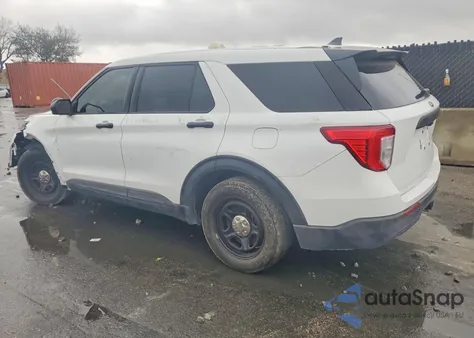 2021 Ford Explorer Police Interceptor z USA, uszkodzony, nr VIN 1FM5K8AB1MGA86829